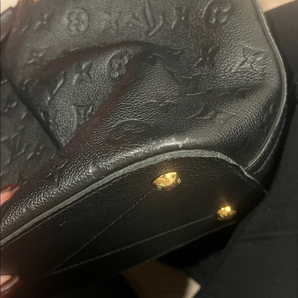 Louis Vuitton Black Monogram Handbag - Picture 14 of 16